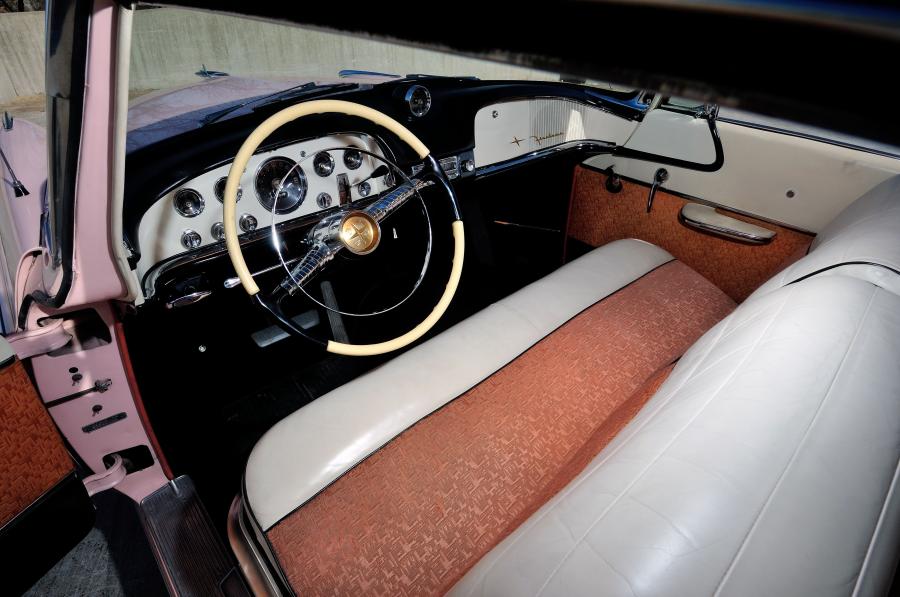 Интерьер DeSoto Fireflite Sportsman (S21) 1955 года  (фото 6 из 8)